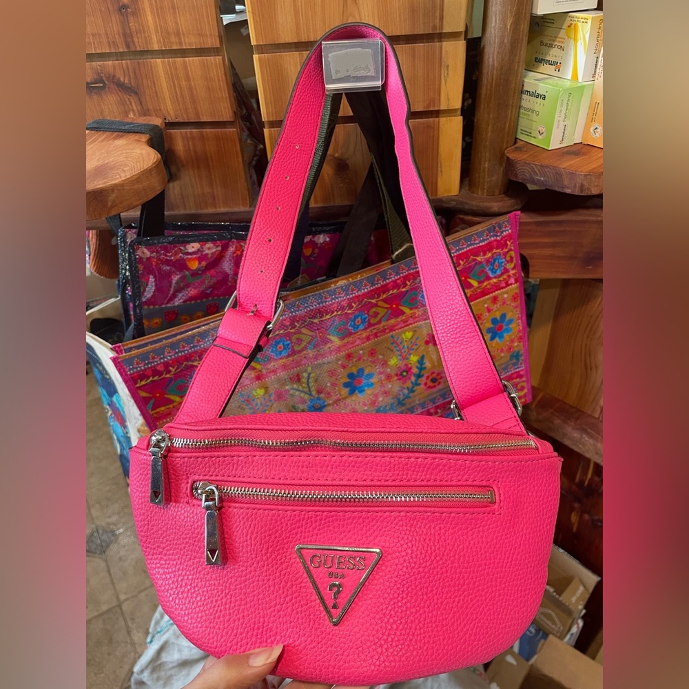 Guess Hot Crossbody Bag Vegan Leather Belt Bag Sling Bag - Picture 3 of 14